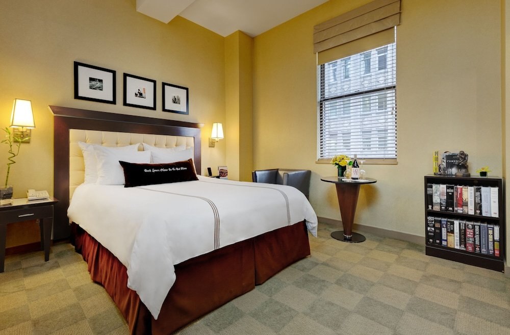 Library Hotel by Library Hotel Collection Room Type - Deluxe Room, 1 Queen Bed