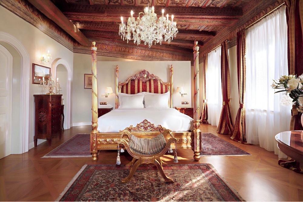 Alchymist Prague Castle Suites Hotel Room Type - Two Bedrooms Suite with balcony