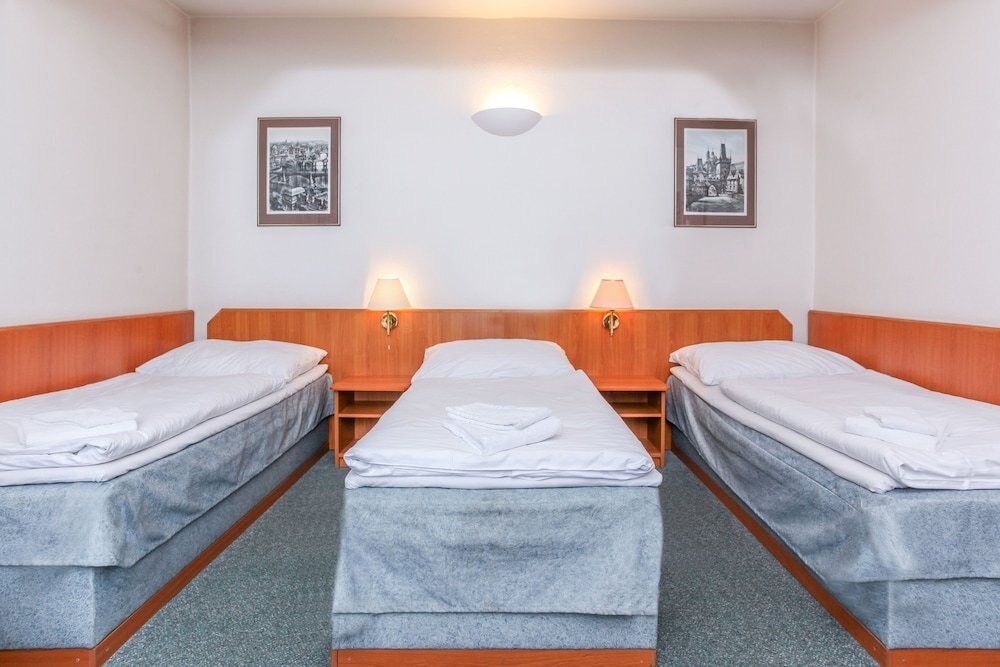 Hotel Astra Room Type - Triple Room