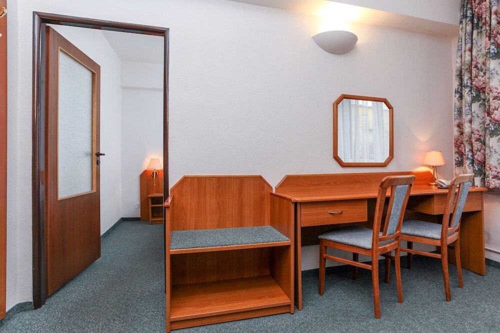 Hotel Astra Room Type - Superior Room, 1 Bedroom