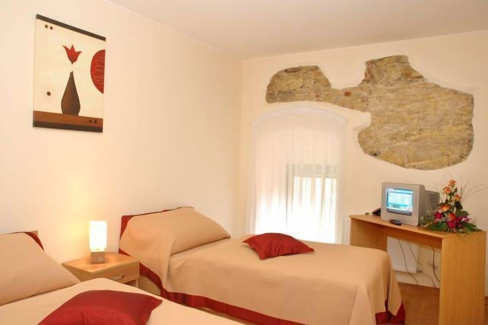 Hotel Stary Pivovar Room Type - Twin Room