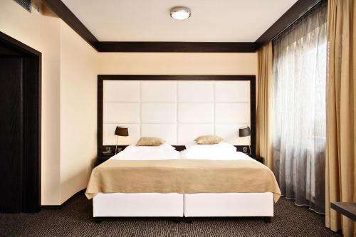 Lifestyle Hotel