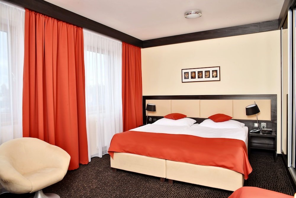 Lifestyle Hotel Room Type - Business Double or Twin Room