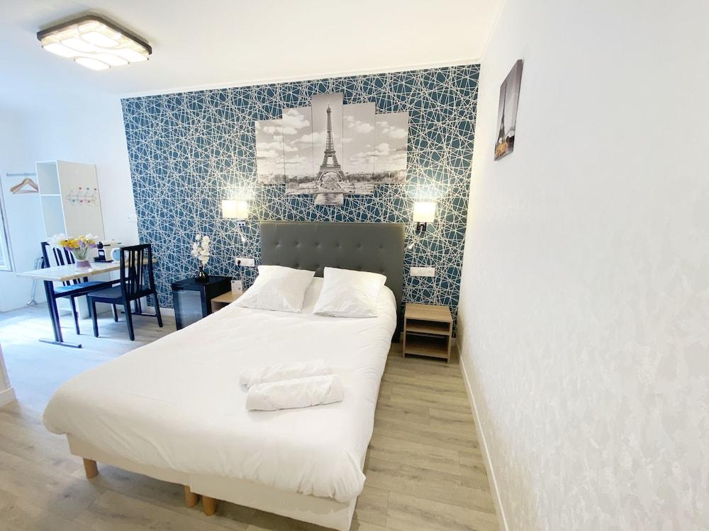 Hôtel Aviatic Room Type - Standard Double Room