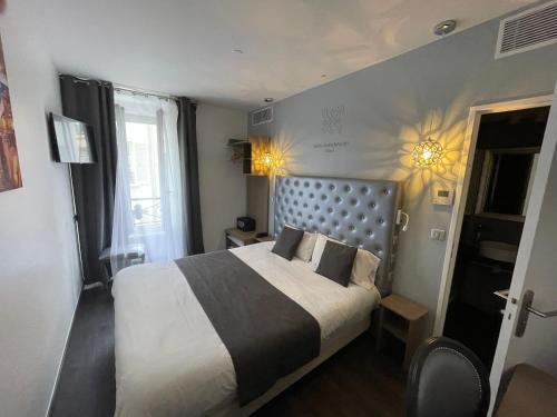 Hotel de Paris Montmartre Room Type - Double Room