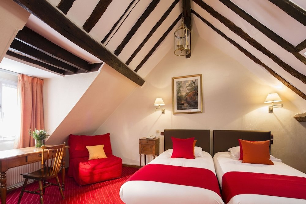 Hôtel Saint-Roch Room Type - Superior Triple Room