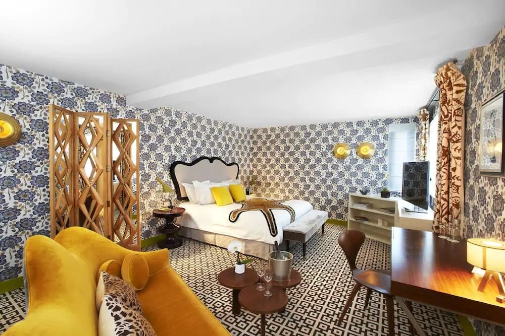 Hotel Thoumieux Room Type - Signature Room (Prestige)