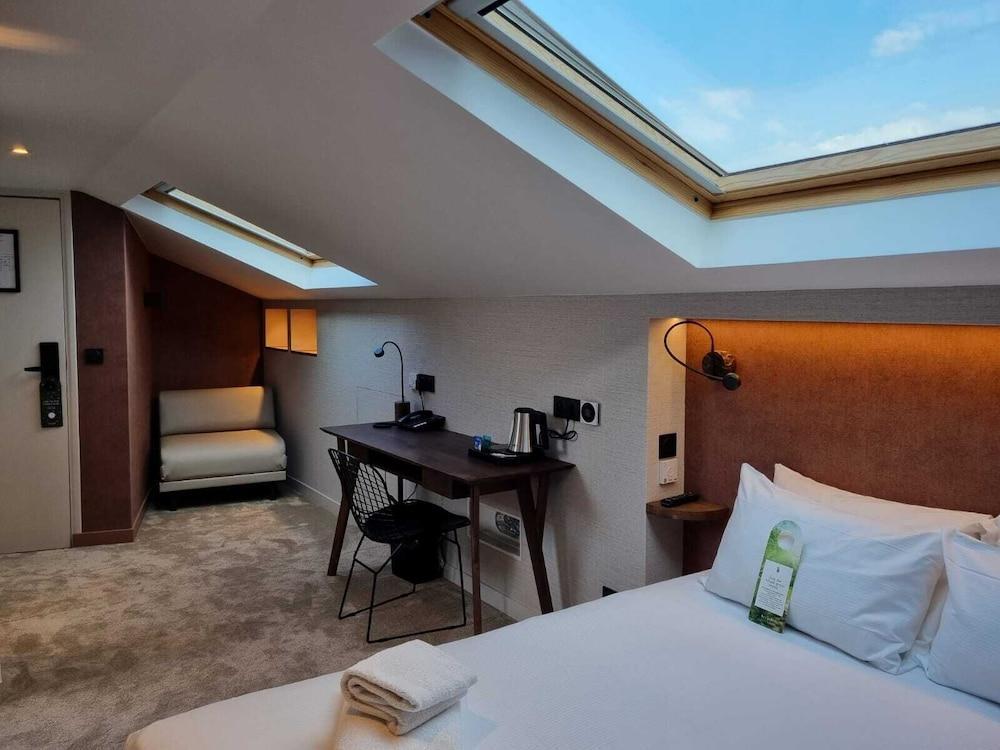 Atypik Hôtel - Urban Style Room Type - Junior Suite