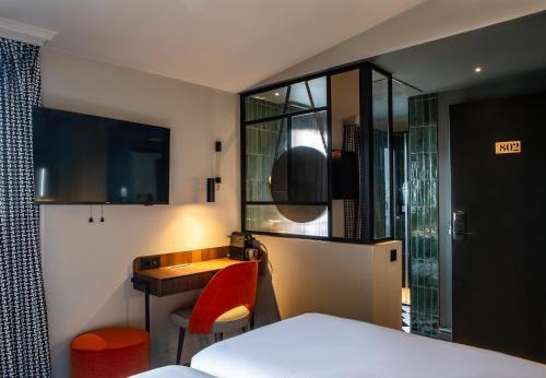 Hotel Flanelles Paris Room Type - Classic Twin Room