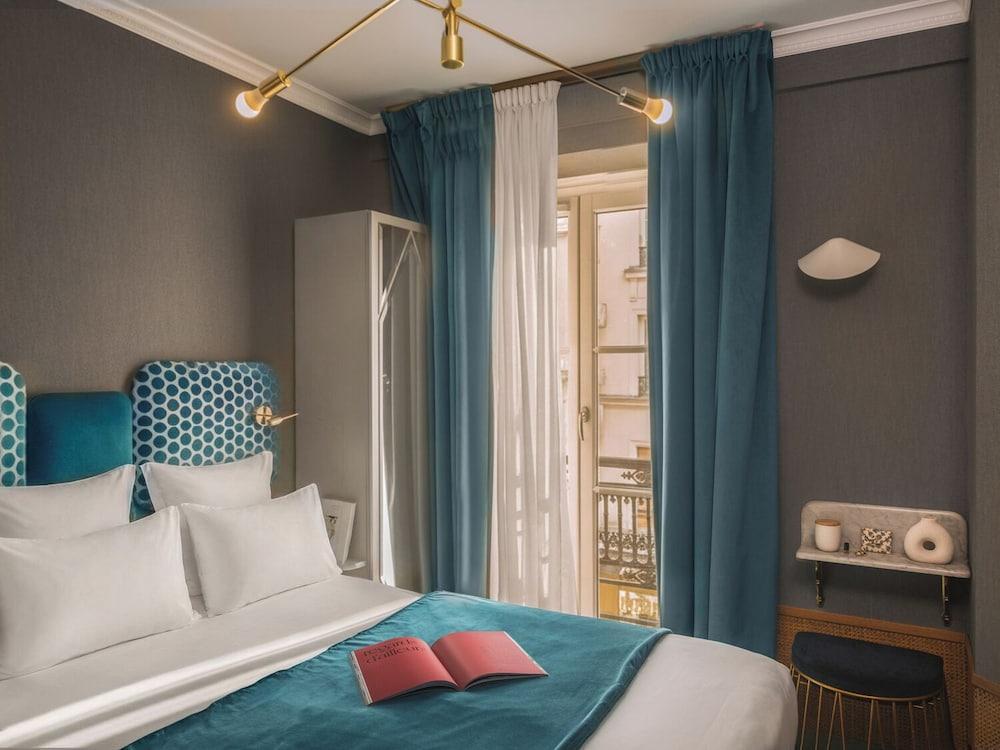 Handsome Hotel Room Type - Standard Double Room, 1 Queen Bed (Charming) Handsome Hotel Room Type - Standard Double Room, 1 Queen Bed (Charming)