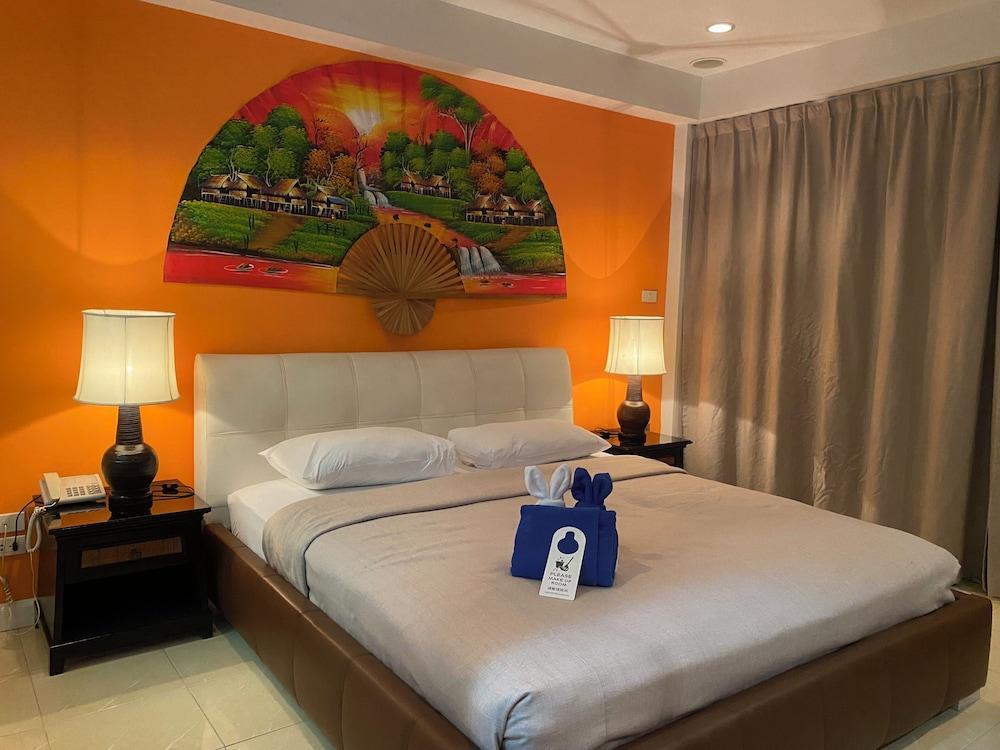 Access inn Pattaya Room Type - Deluxe Double Room