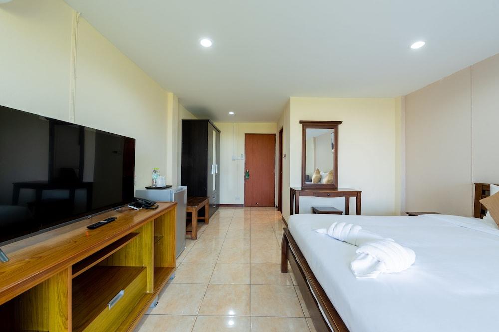 Hillside Resort Room Type - Standard Room, 1 Bedroom, Non Smoking, Resort View Hillside Resort Room Type - Standard Room, 1 Bedroom, Non Smoking, Resort View