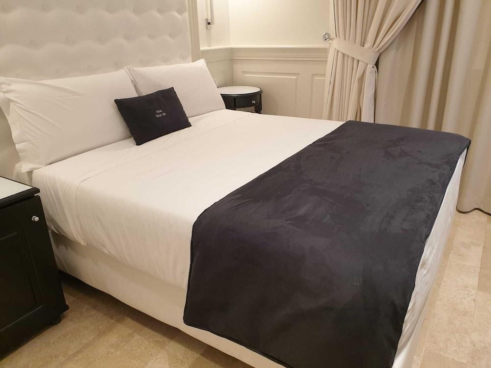 Hotel Domus Mea Room Type - Economy Room
