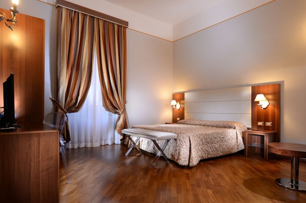 Hotel Golden Room Type - Superior Double or Twin Room Hotel Golden Room Type - Superior Double or Twin Room