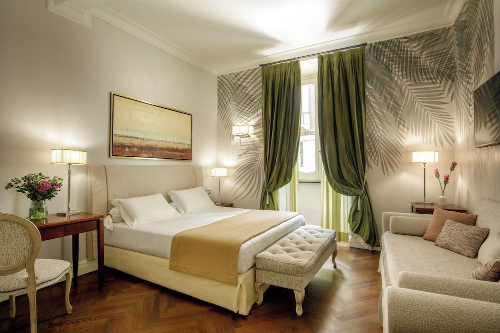 Vivaldi Luxury Rooms - Tap to explore photos