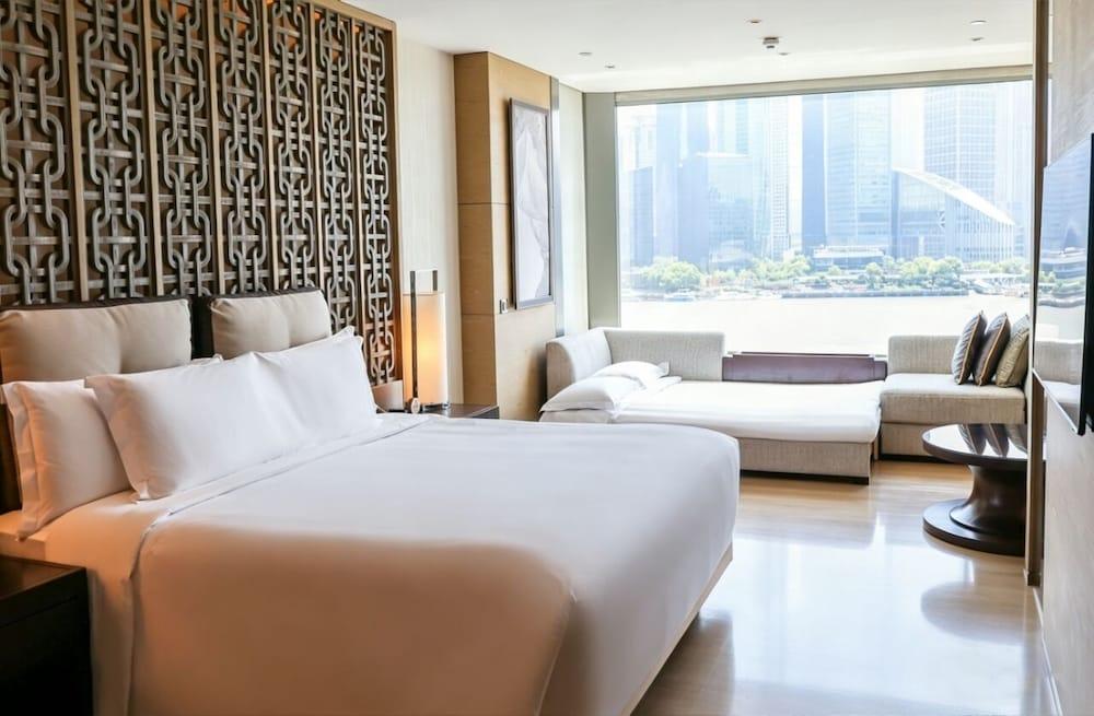 Banyan Tree Shanghai On The Bund Room Type - Panorama Bund Retreat King Bed Room - Including One 1.5*2.0m Sofa Bed Banyan Tree Shanghai On The Bund Room Type - Panorama Bund Retreat King Bed Room - Including One 1.5*2.0m Sofa Bed