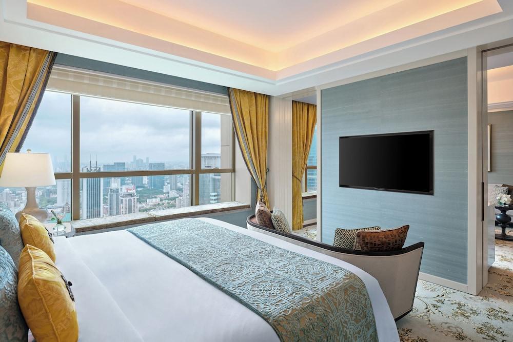 The St. Regis Shanghai Jingan by Marriott Room Type - Junior Suite, 1 Bedroom (Caroline Astor Suite) The St. Regis Shanghai Jingan by Marriott Room Type - Junior Suite, 1 Bedroom (Caroline Astor Suite)