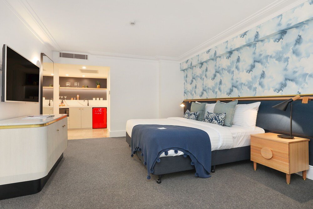 Coogee Bay Boutique Hotel - Tap to explore photos