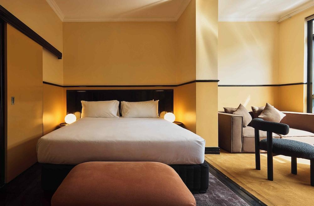Hotel Diplomat Sydney Room Type - Executive Room, 1 King Bed (Diplomat)