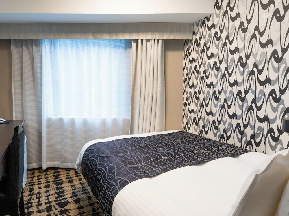 APA Hotel Shimbashi Onarimon Room Type - Semi-Double Room, Non-Smoking