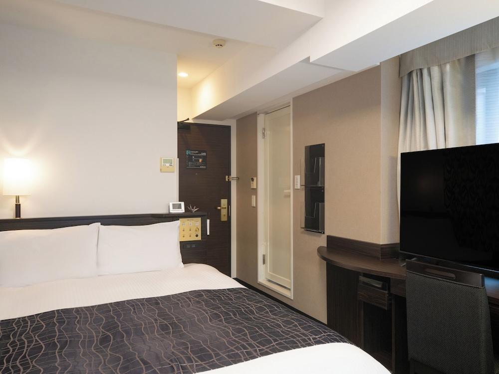 APA Hotel Shimbashi Onarimon Room Type - Superior Double Room, 1 Queen Bed, Non Smoking