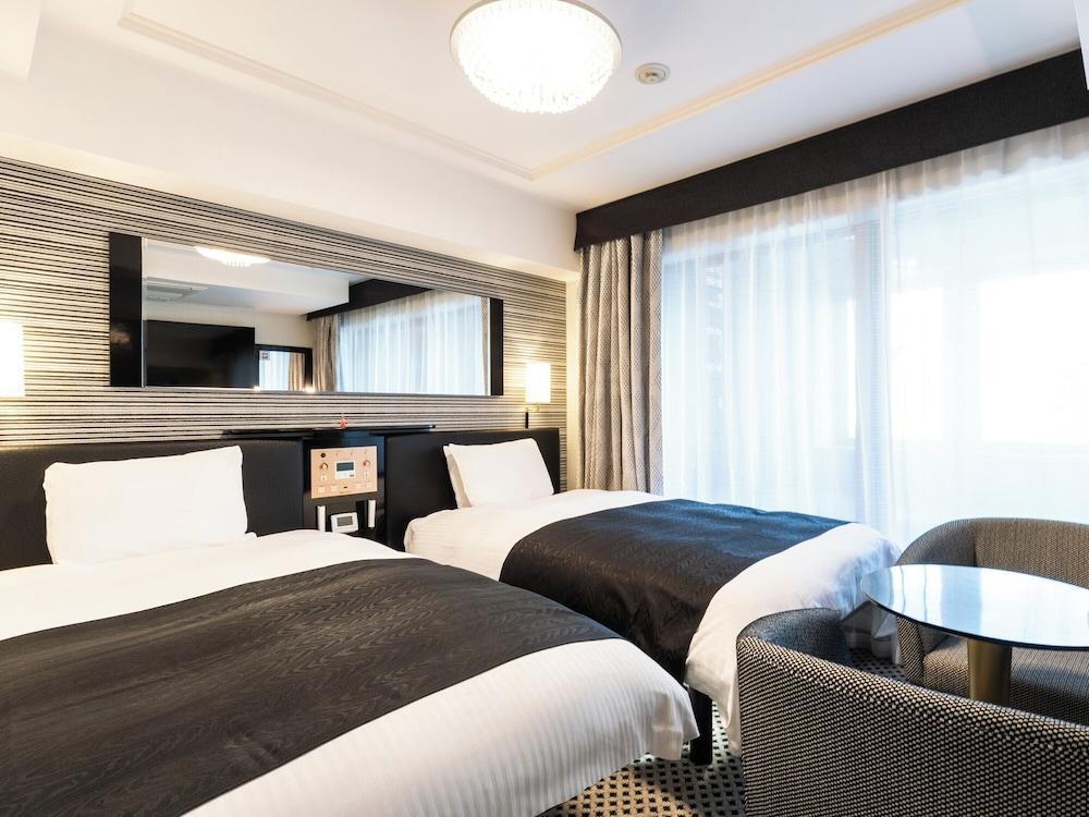 APA Hotel Shibuya Dogenzakaue Room Type - Deluxe Twin Room, Non Smoking (Main Building)