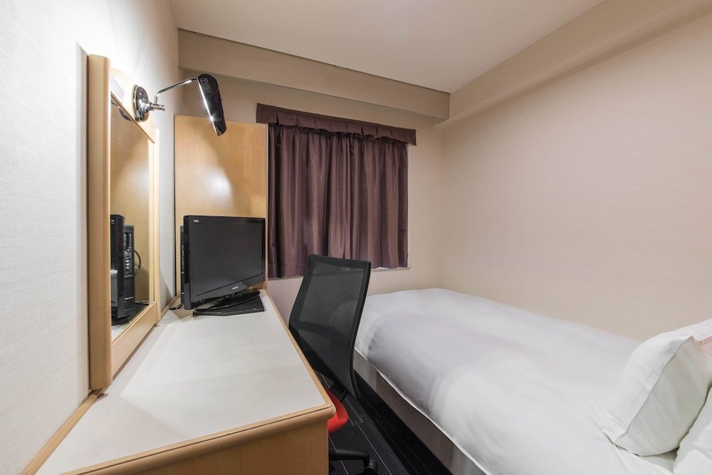 the b suidobashi Room Type - Superior Single Room, 1 Single Bed, Non Smoking