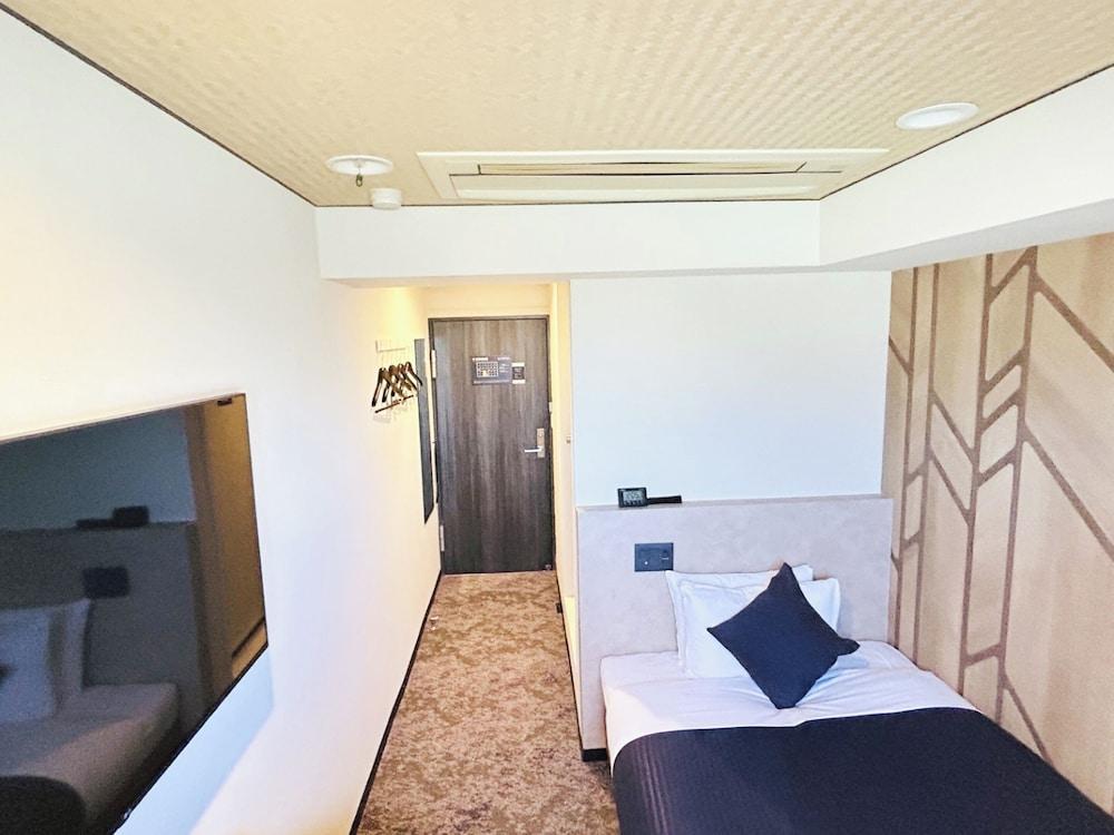 Hotel Livemax Nippori, Tokyo Room Type - Single Room, Smoking