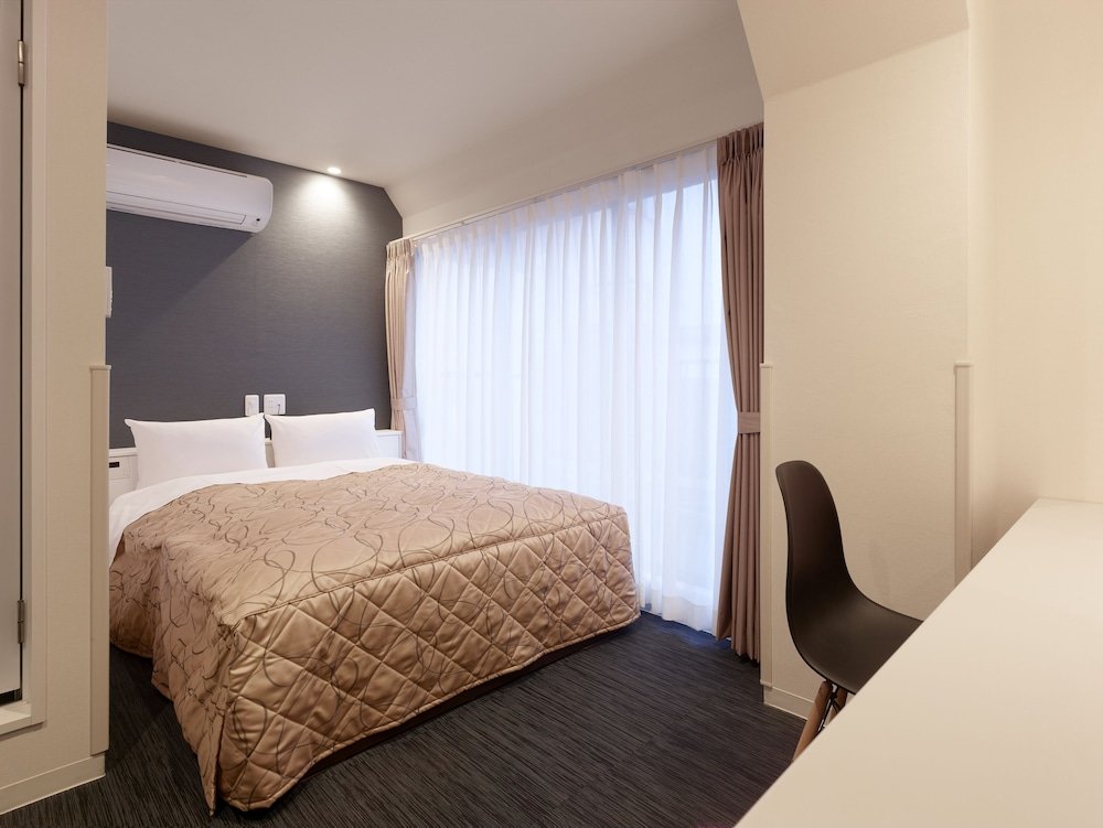Hotel New Touhoku Room Type - Double Room, Non Smoking (16 sqm, 150cm Bed, No Elevator) Hotel New Touhoku Room Type - Double Room, Non Smoking (16 sqm, 150cm Bed, No Elevator)