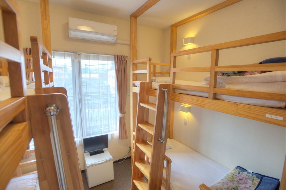 Palace Japan Hotel Room Type - Quadruple Room (2 Bunk Beds)