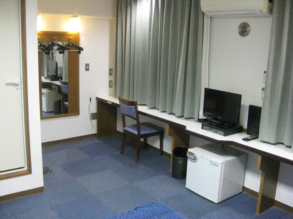 Tokyo Business Hotel Room Type - Basic Twin Room, 2 Single Beds, Non Smoking