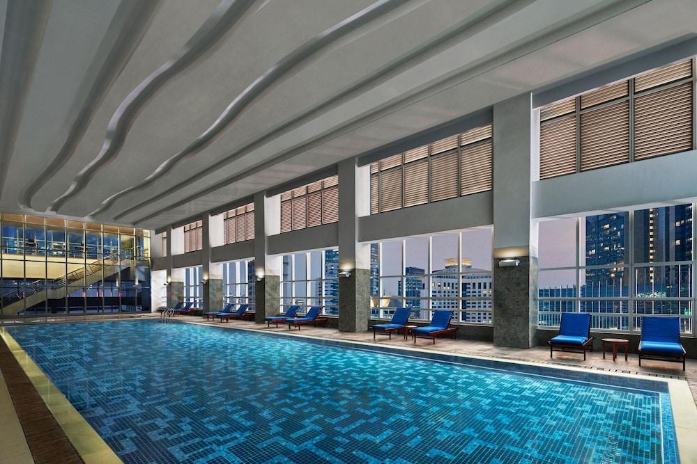 Marriott Executive Apartments Mayflower - Tap to explore photos