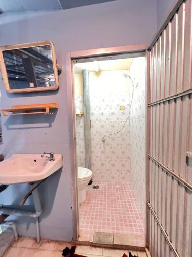 J Mansion Room Type - Double Room with Shared Bathroom
