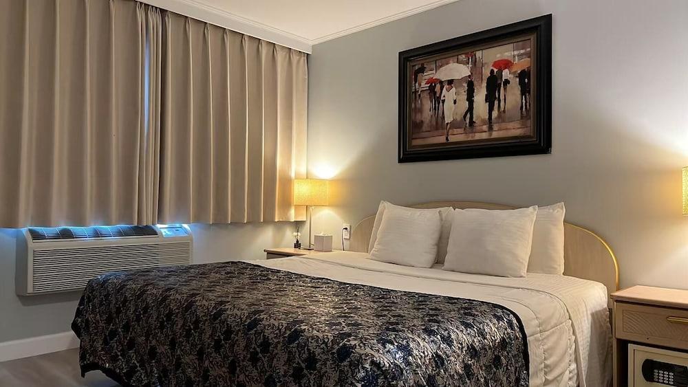 Flushing Central Hotel 88 Room Type - Basic Room, 1 Queen Bed, Non Smoking