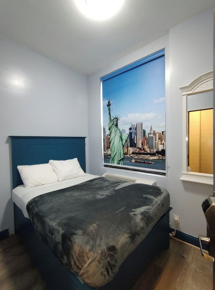 Essence Hotel Room Type - Full ROOM