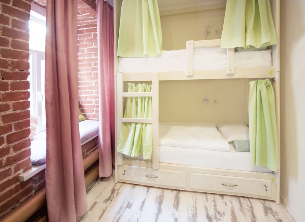 Nereus Hostel Near Kremlin - Tap to explore photos